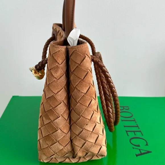 Bottega Veneta Suede Tan Andiamo Small Shoulder Bag - Picture 5 of 6